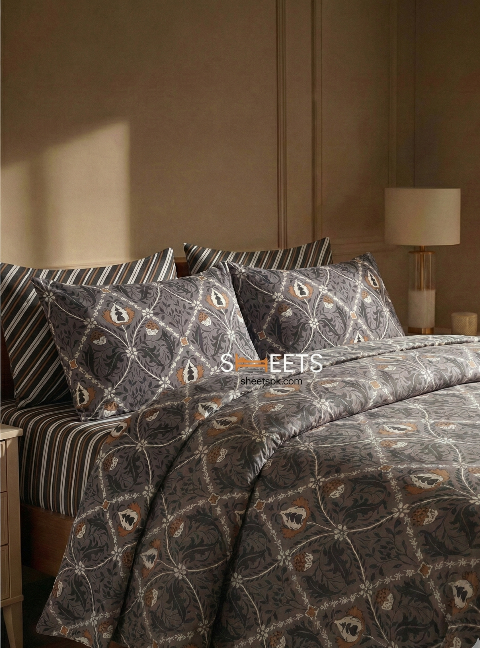 Noir Nights | Printed